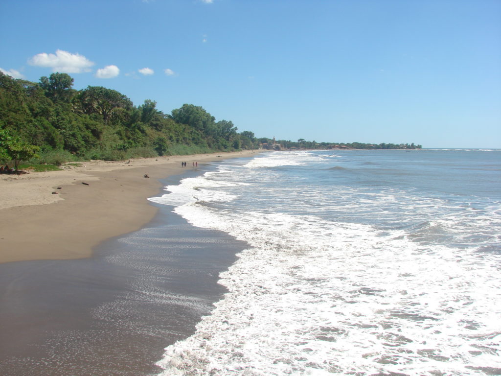 Pochomil | Playa de hermosos atardeceres muy cerca de Managua 1