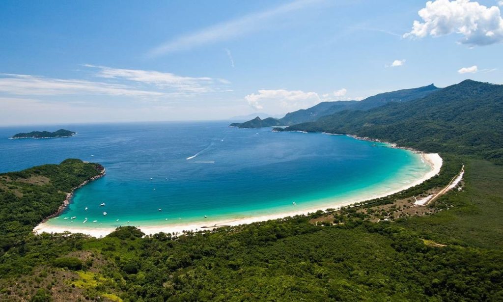 Lopes Mendes, Ilha Grande | Una remota y paradisíaca playa de aguas cristalinas 1