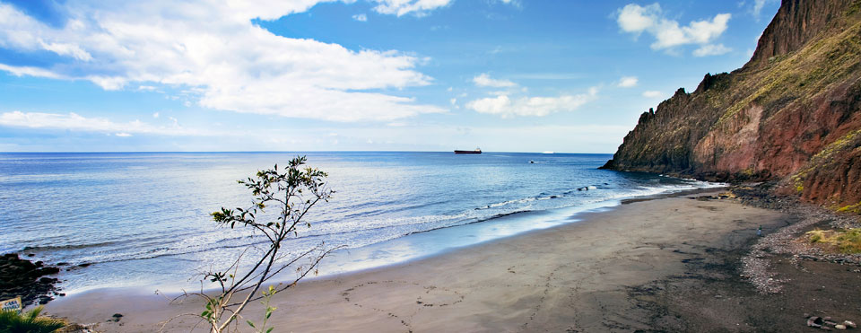 La playa de Las Gaviotas | Un aislado y hermoso destino para el nudismo 8
